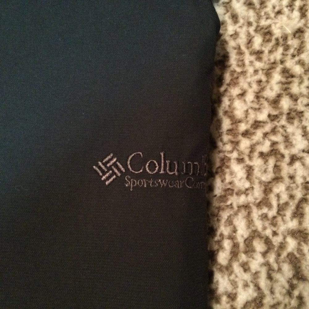 Columbia Nylon Coat - Picture 2 of 6